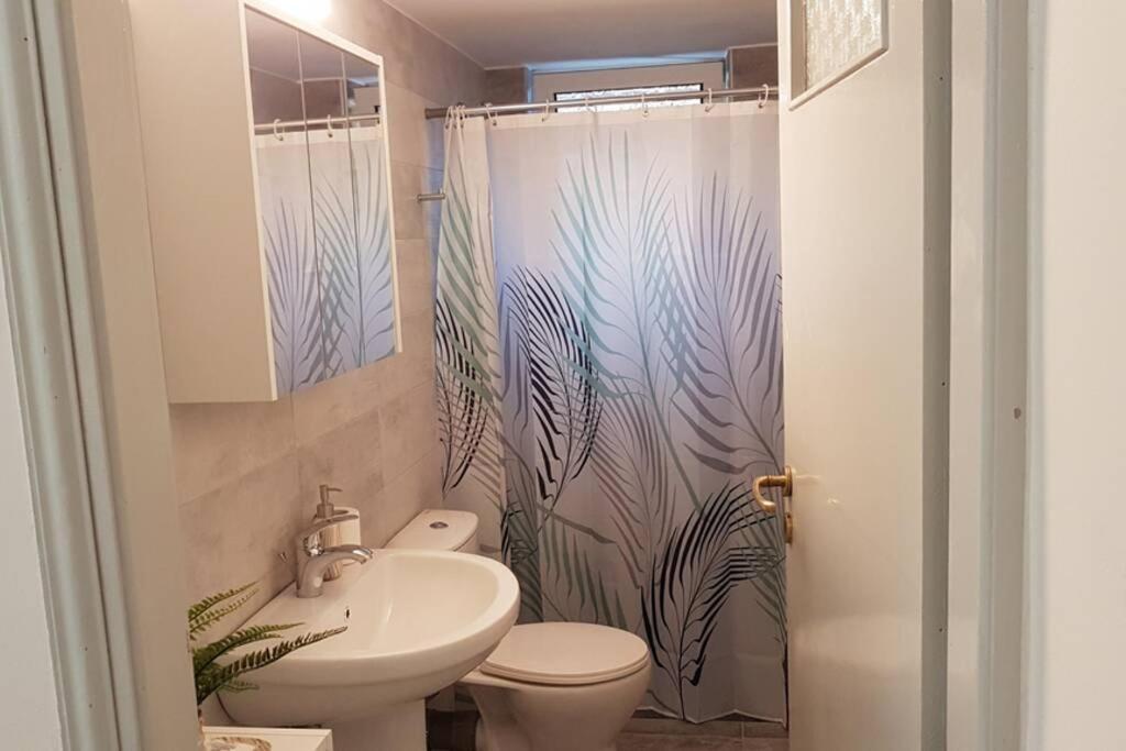 Ellis Home With Private Entrance And Nice Veranda خانيا المظهر الخارجي الصورة