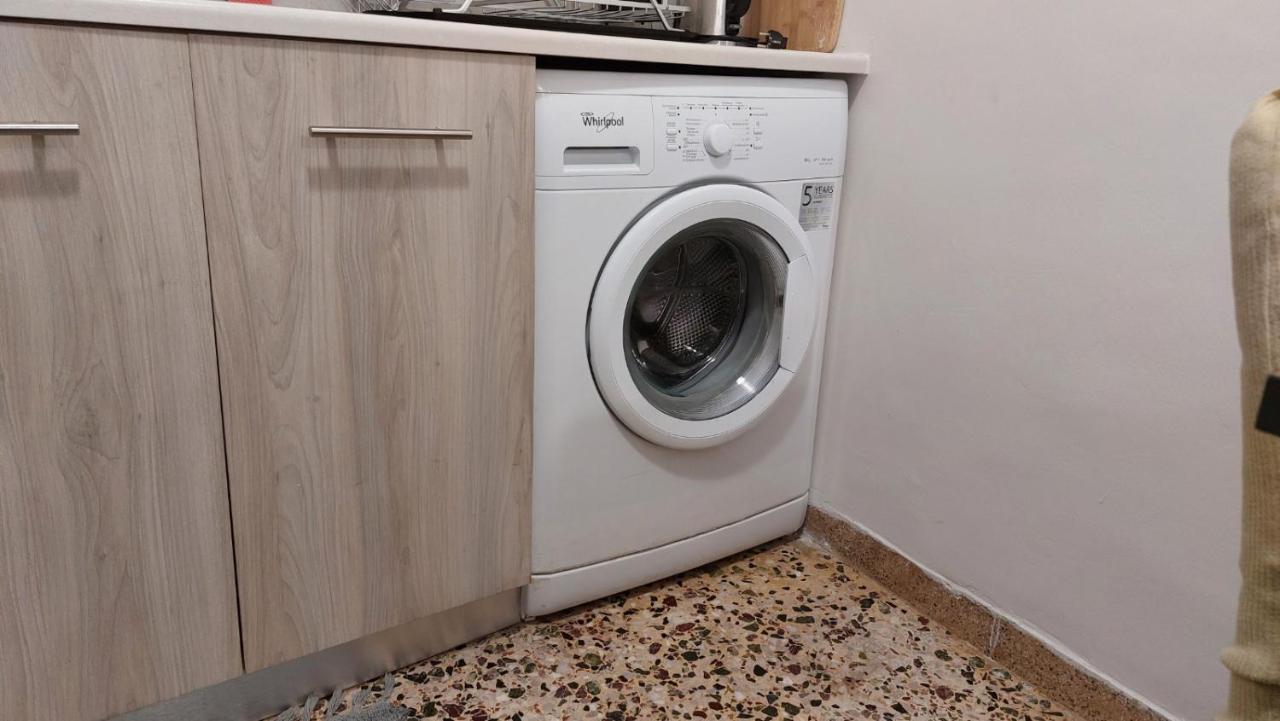 Ellis Home With Private Entrance And Nice Veranda خانيا المظهر الخارجي الصورة