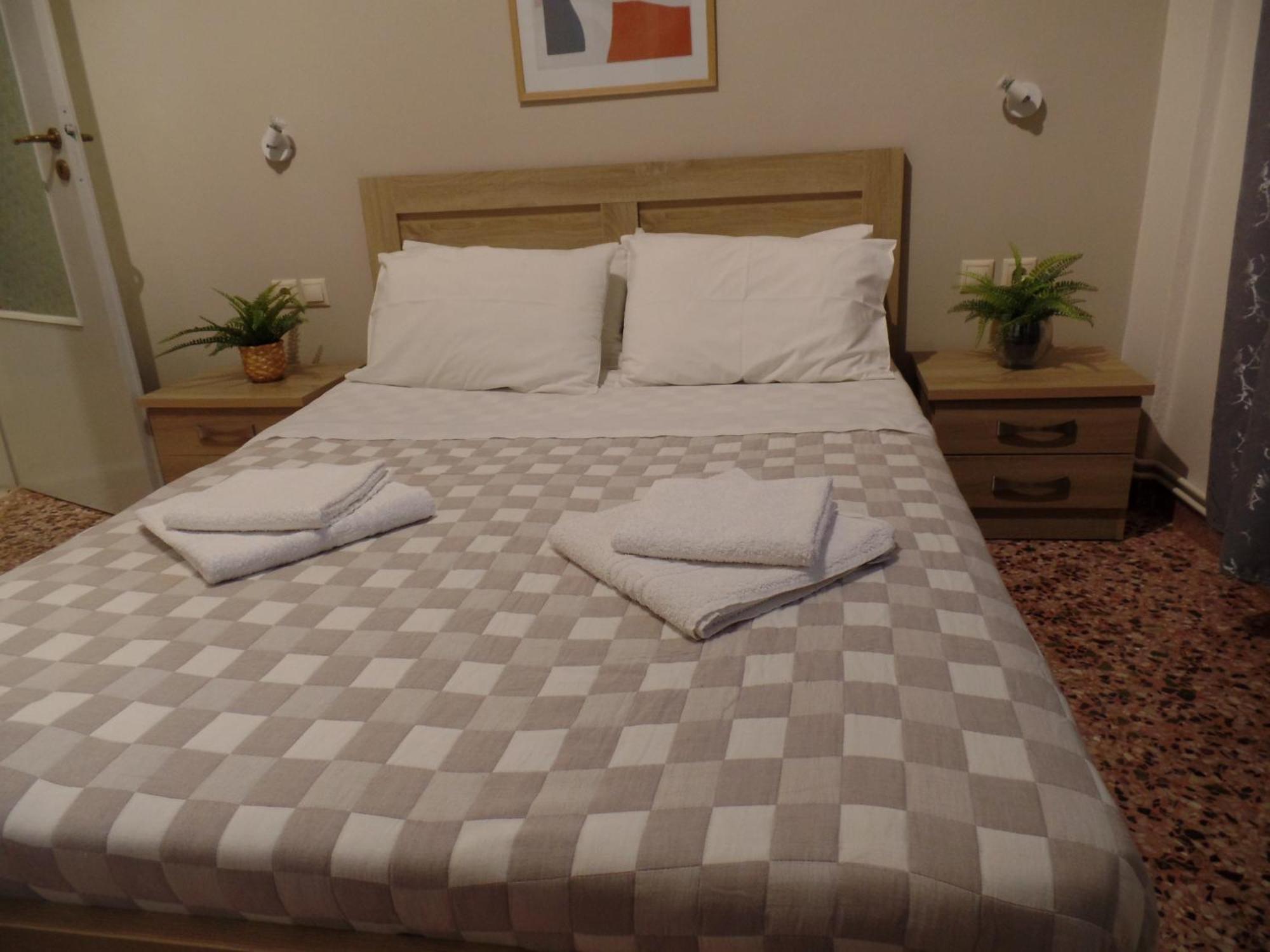 Ellis Home With Private Entrance And Nice Veranda خانيا المظهر الخارجي الصورة