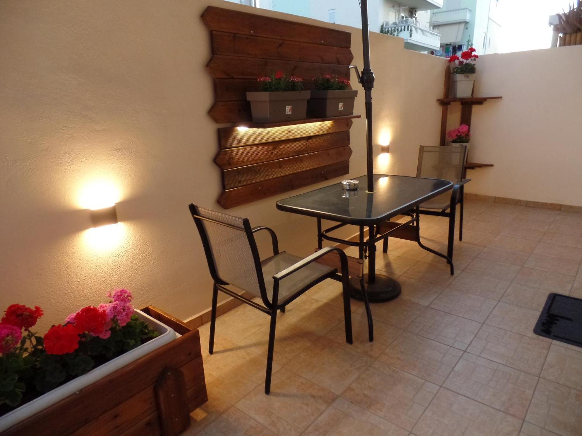 Ellis Home With Private Entrance And Nice Veranda خانيا المظهر الخارجي الصورة