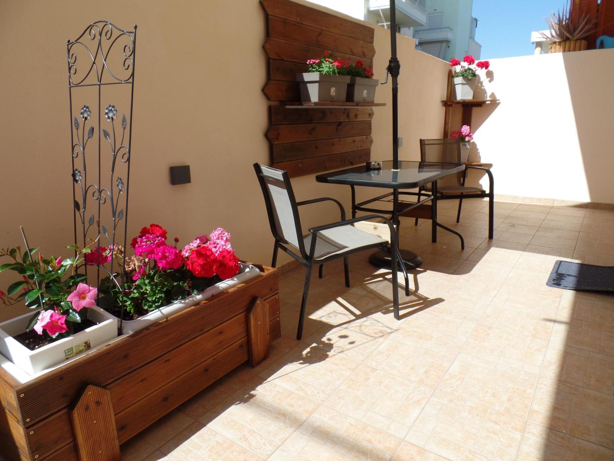 Ellis Home With Private Entrance And Nice Veranda خانيا المظهر الخارجي الصورة