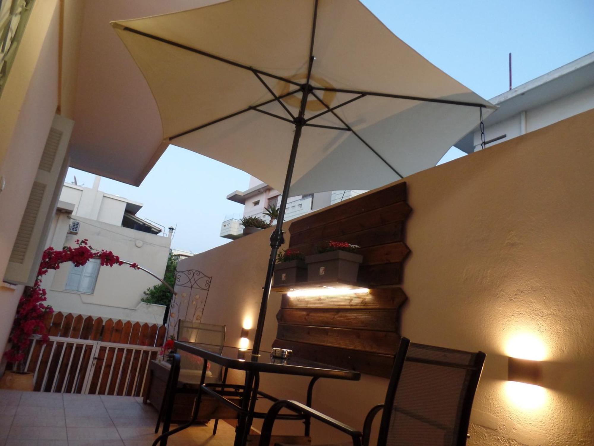 Ellis Home With Private Entrance And Nice Veranda خانيا المظهر الخارجي الصورة